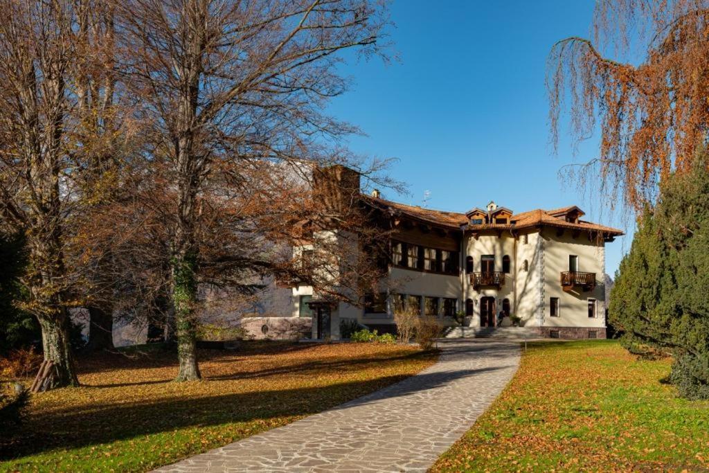 Cavallier Bed & Breakfast *